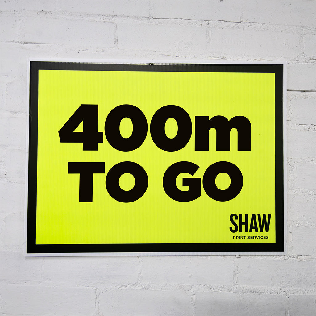 400m To Go Event Sign
